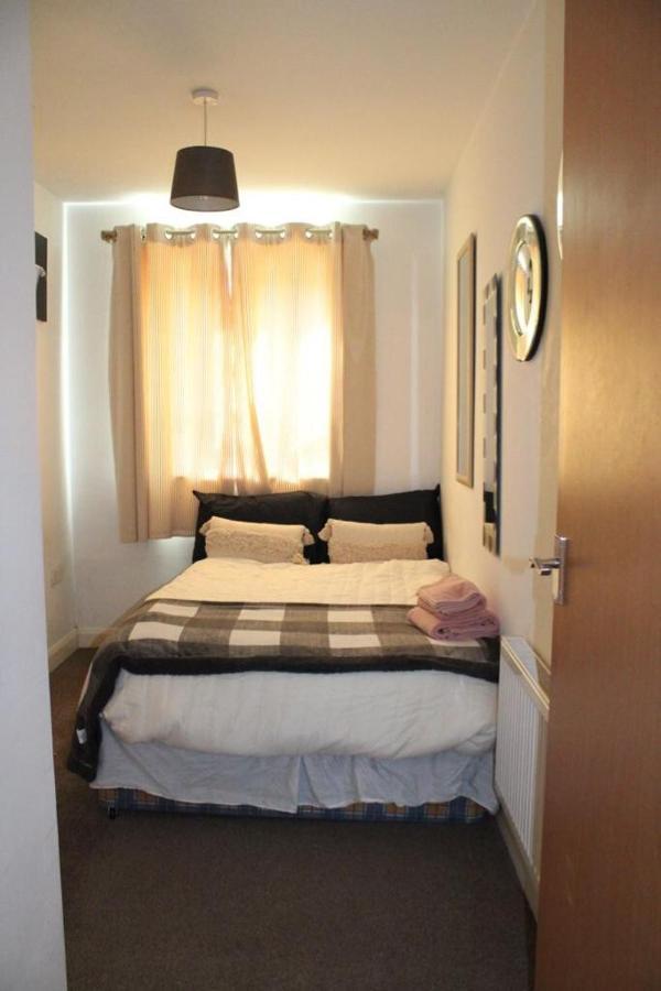 Two Bedroom Apartment, Free Parking, Close To Uclan And Free Wifi Престон Екстер'єр фото